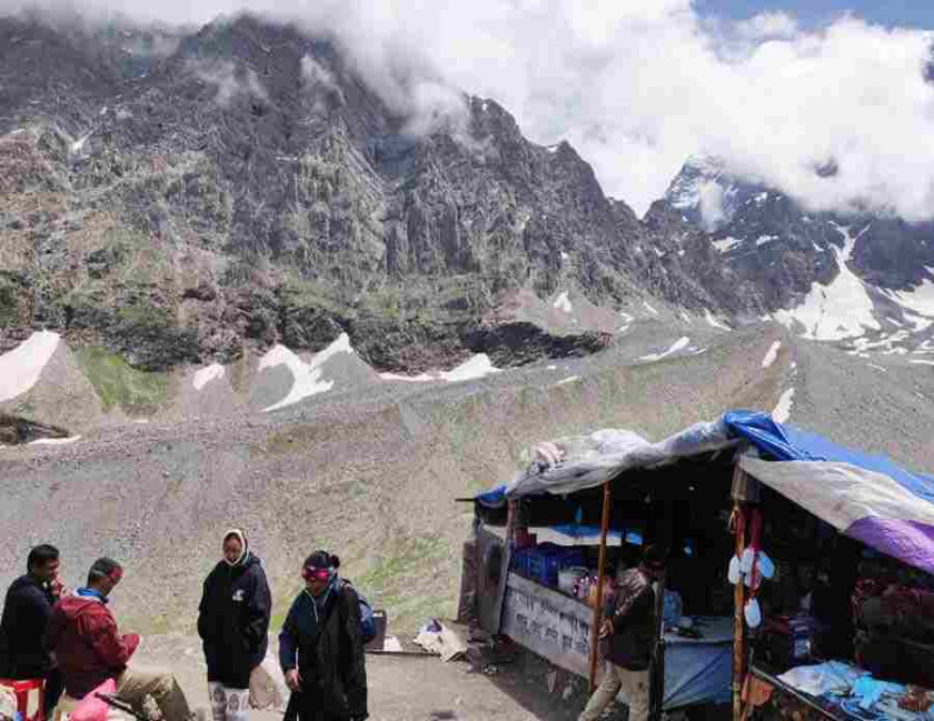 Manimahesh Kailash Parikrama Trek