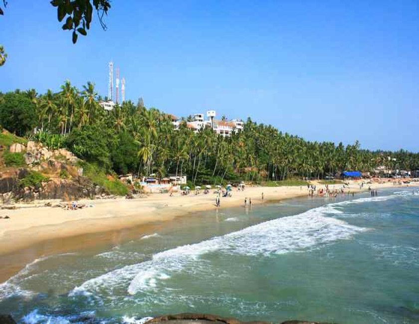 Beach & Hill Station with Backwaters Tour