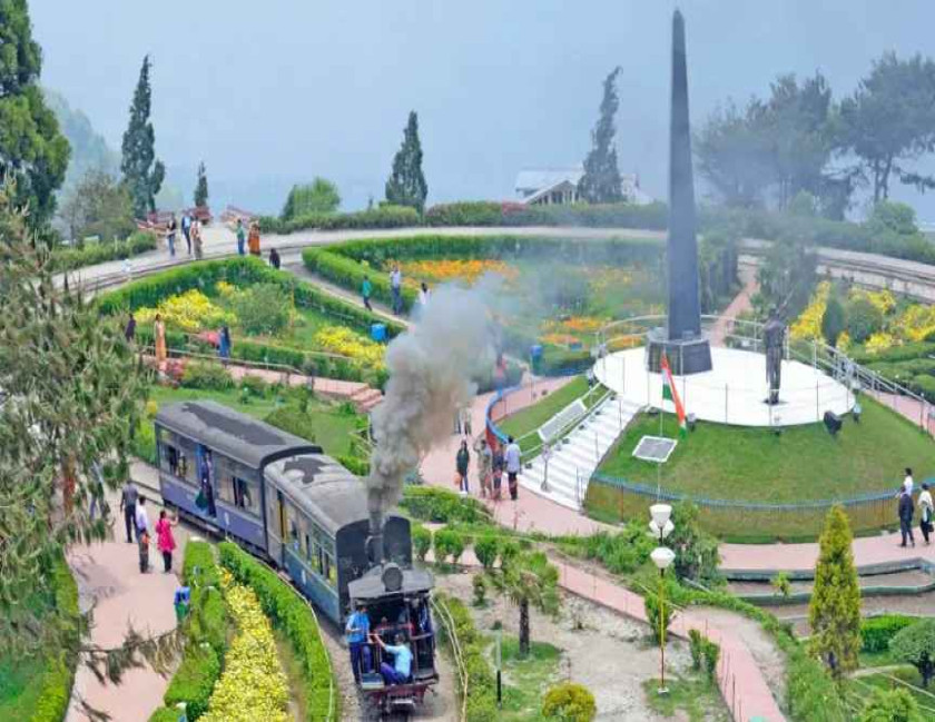 Gangtok Darjeeling Honeymoon Tour Package