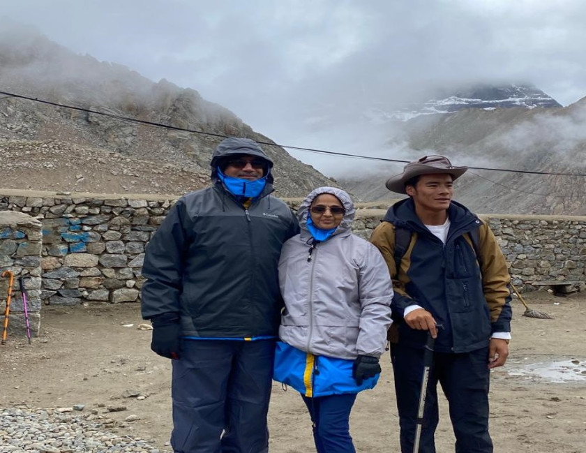 Kailash Yatra by Helicopter