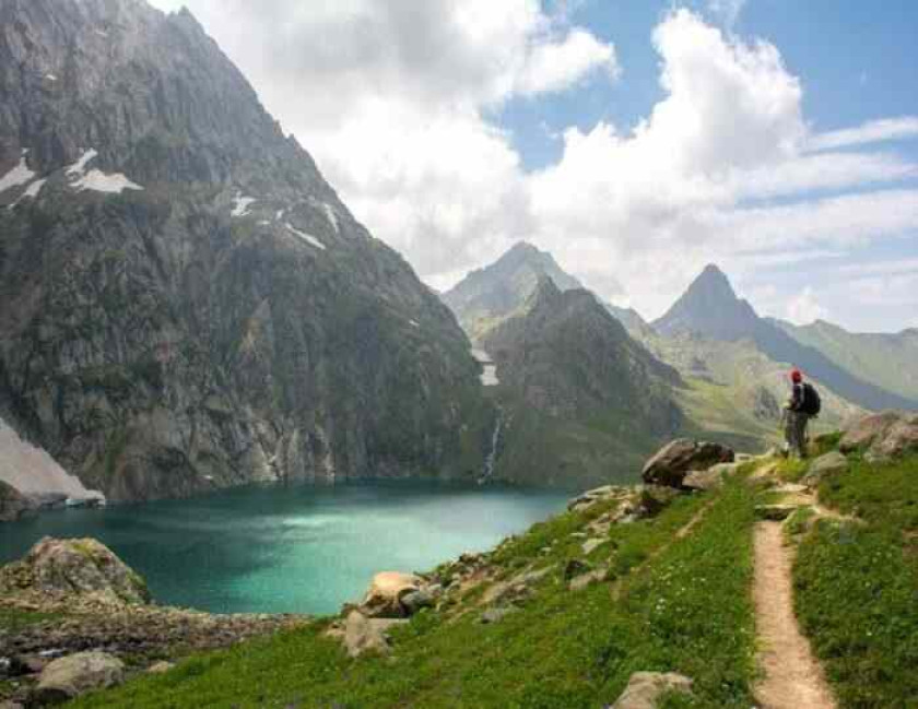 Kashmir Great Lakes Trek