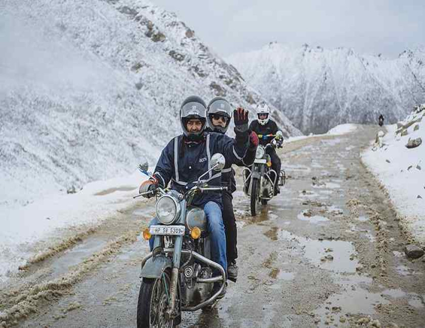 Manali Leh Motor Bike Group Tour from Manali