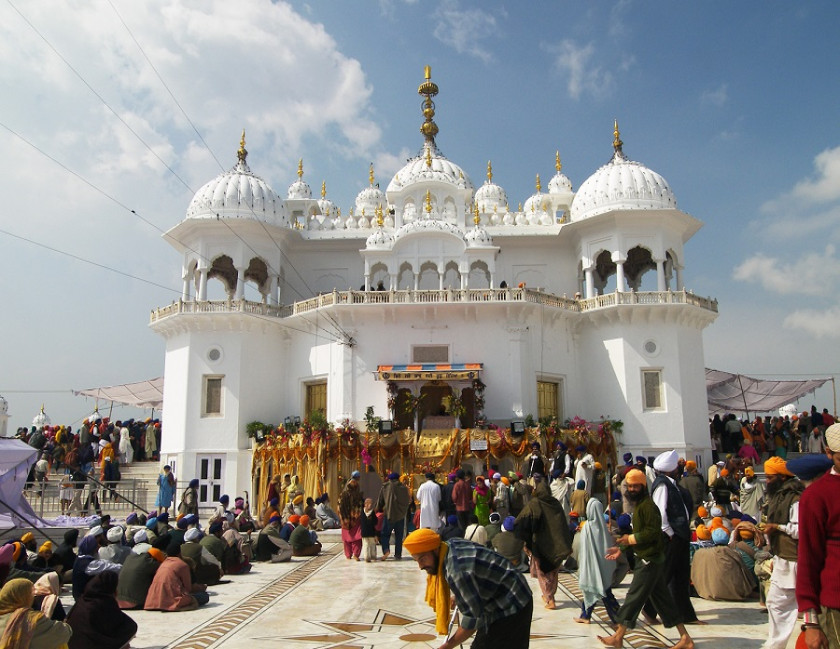 Sikhism Gurdwaras Tour Package