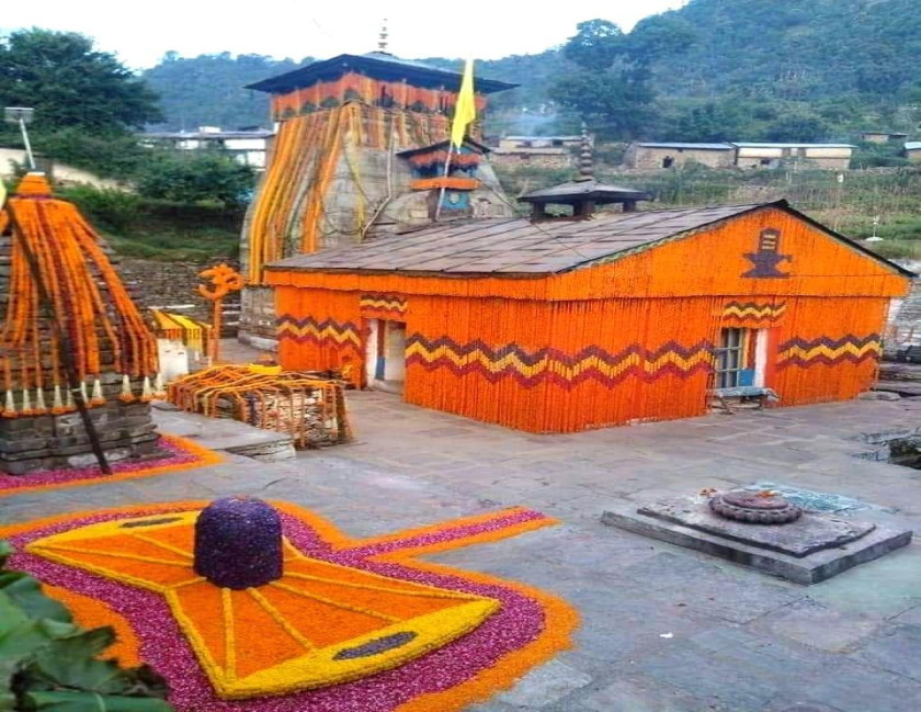 Wedding at Triyuginarayan temple